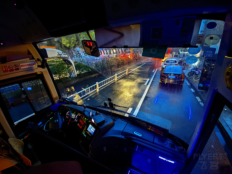 095317dMxuK9tI786IuTsS.jpg