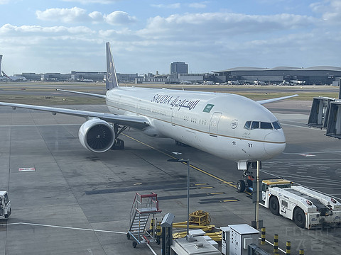 沙漠之钻，比迪拜土豪强么？阿提哈德航空A380伦敦-阿布扎比-新加坡Repo