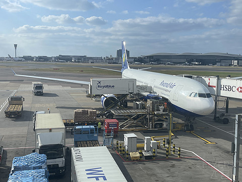 沙漠之钻，比迪拜土豪强么？阿提哈德航空A380伦敦-阿布扎比-新加坡Repo