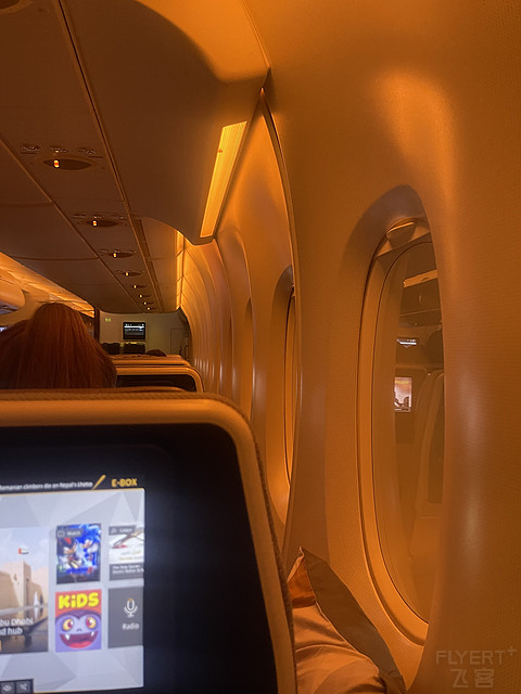 沙漠之钻，比迪拜土豪强么？阿提哈德航空A380伦敦-阿布扎比-新加坡Repo