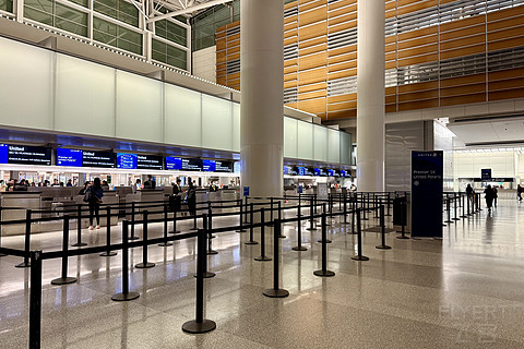 「餐饮升级，睡眠保障」—— 美国联合航空 B789 旧金山—首尔仁川 北极星公务舱体验