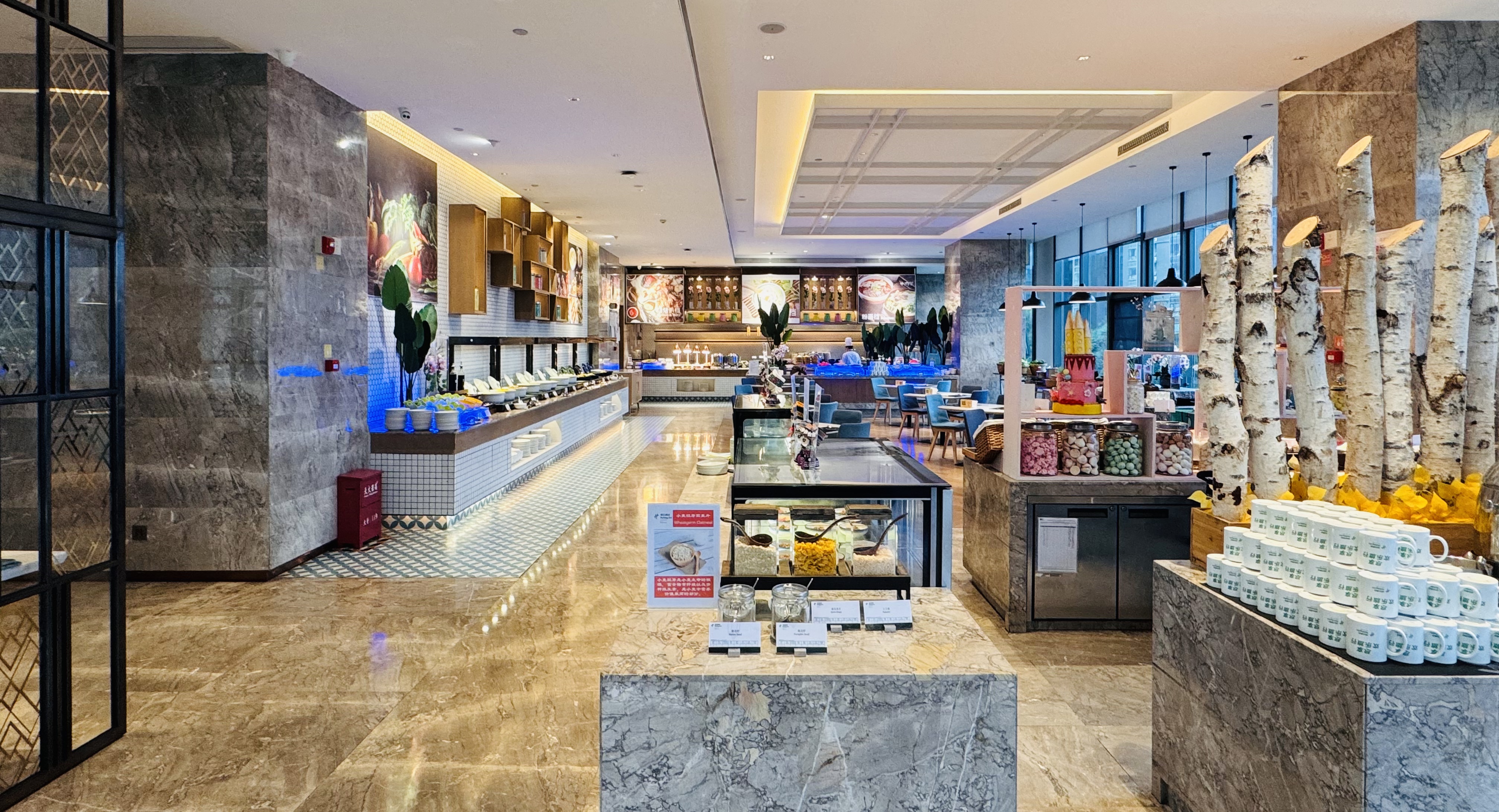 •Ƽ|վƵ(Holiday Inn Guiyang City Center)ס
