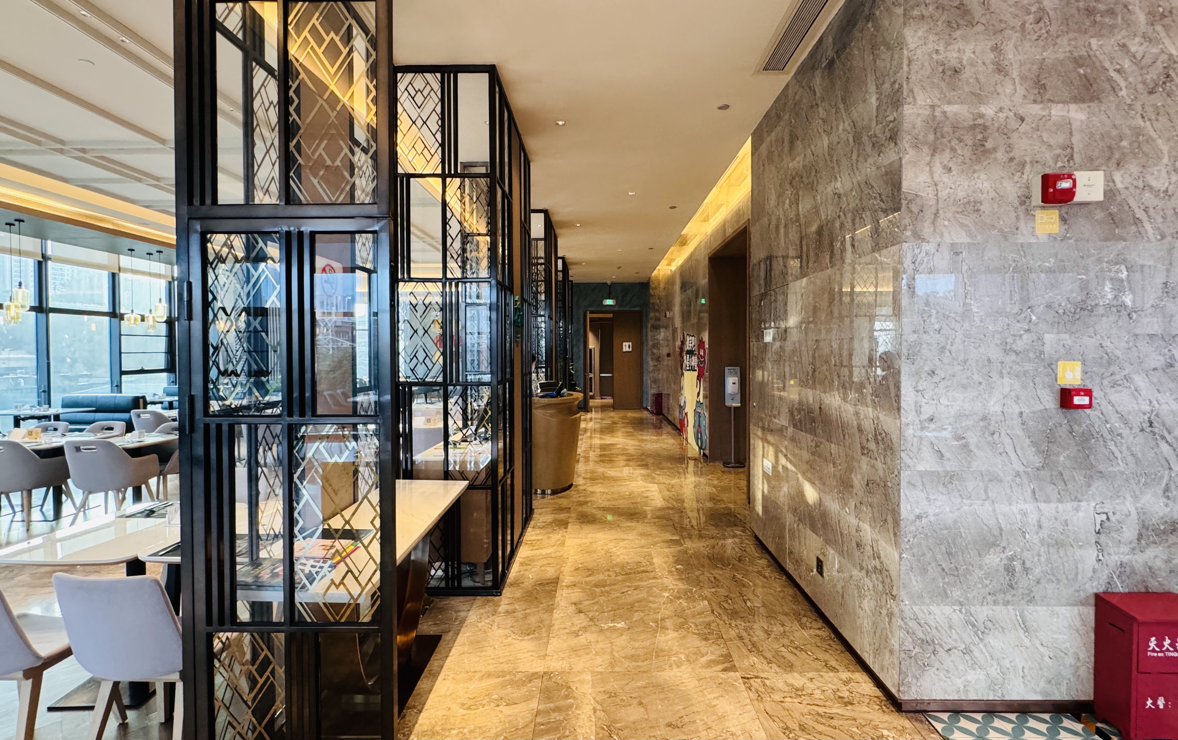 •Ƽ|վƵ(Holiday Inn Guiyang City Center)ס