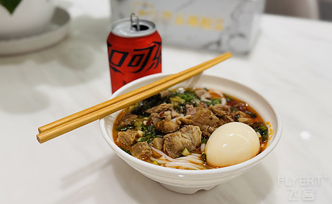 迎四面黔麟•送八方贵客|贵阳龙洞堡机场T3航站南航明珠精英会员休息室体验