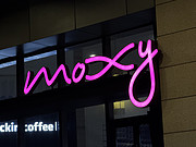 <em>Ϻ</em>MOXY