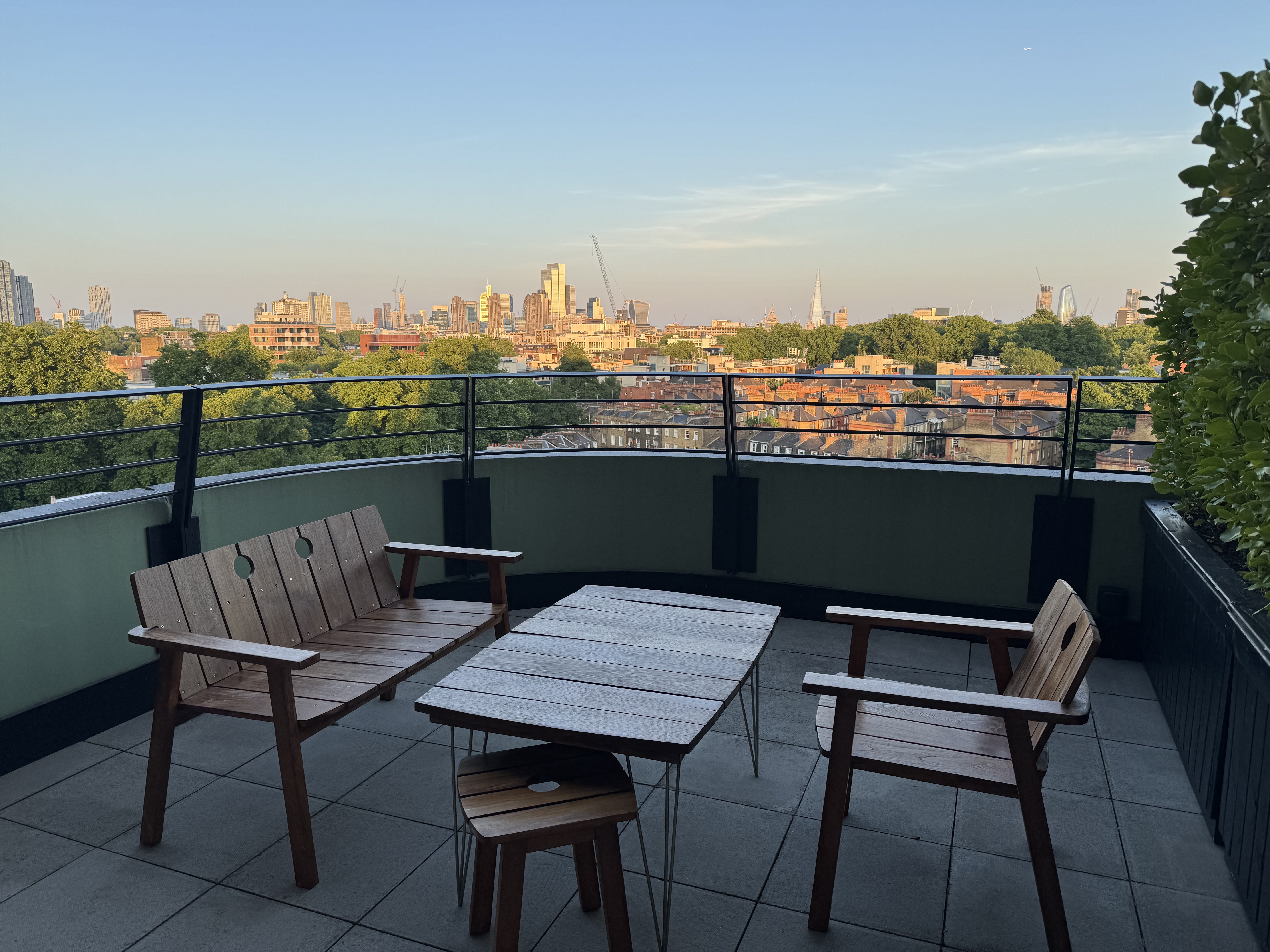 ׷׶ر׼Ƶ The Standard, London  󴲿