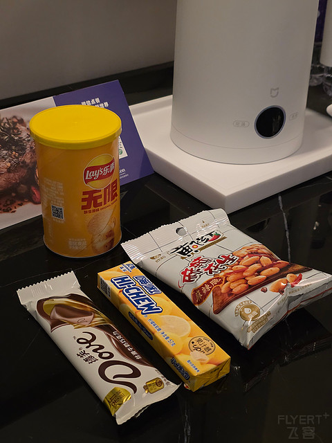 灿耀青浦，加码虹桥｜新店上海大虹桥希尔顿酒店双床房分享