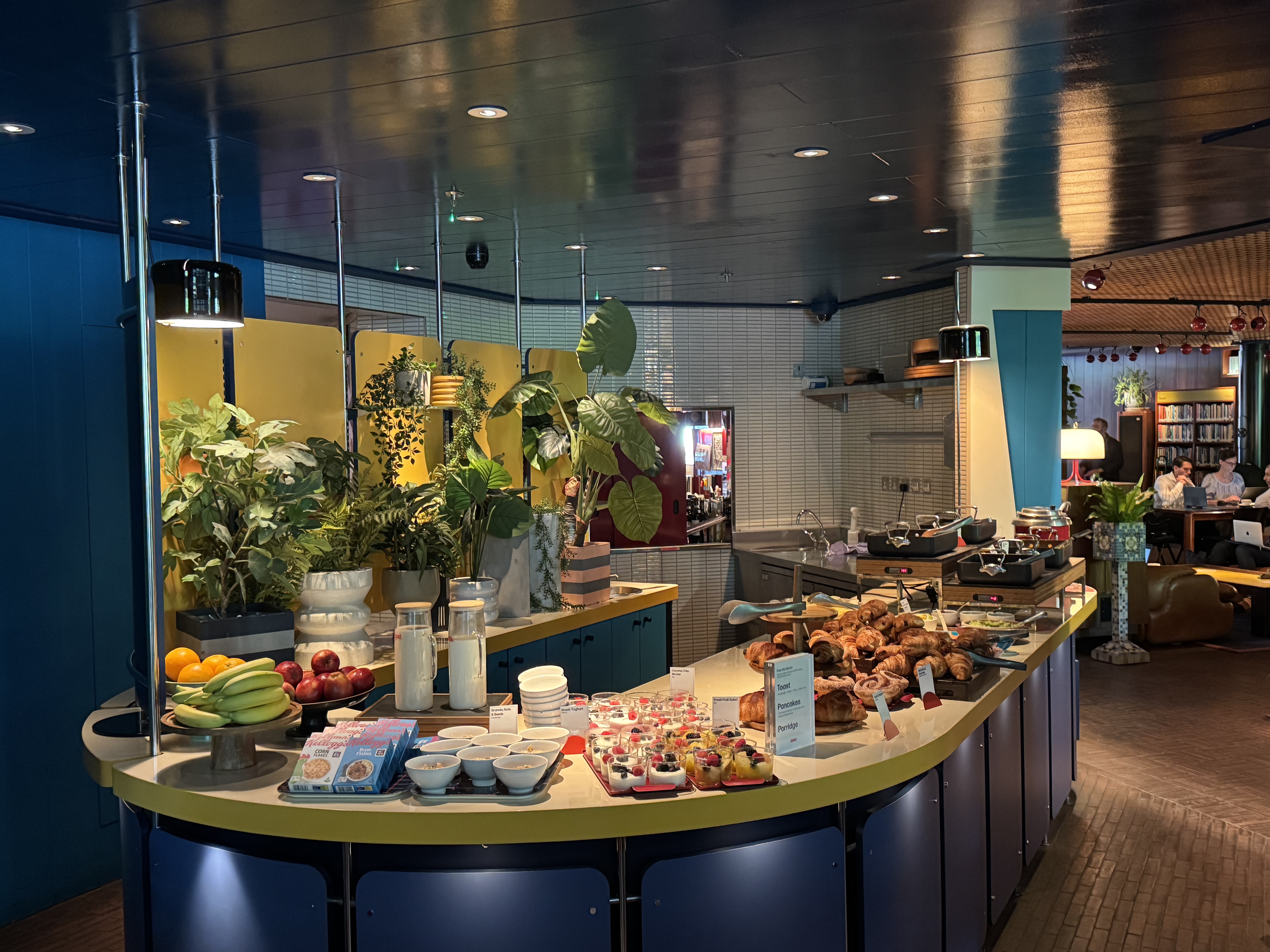 ׷׶ر׼Ƶ The Standard, London  󴲿