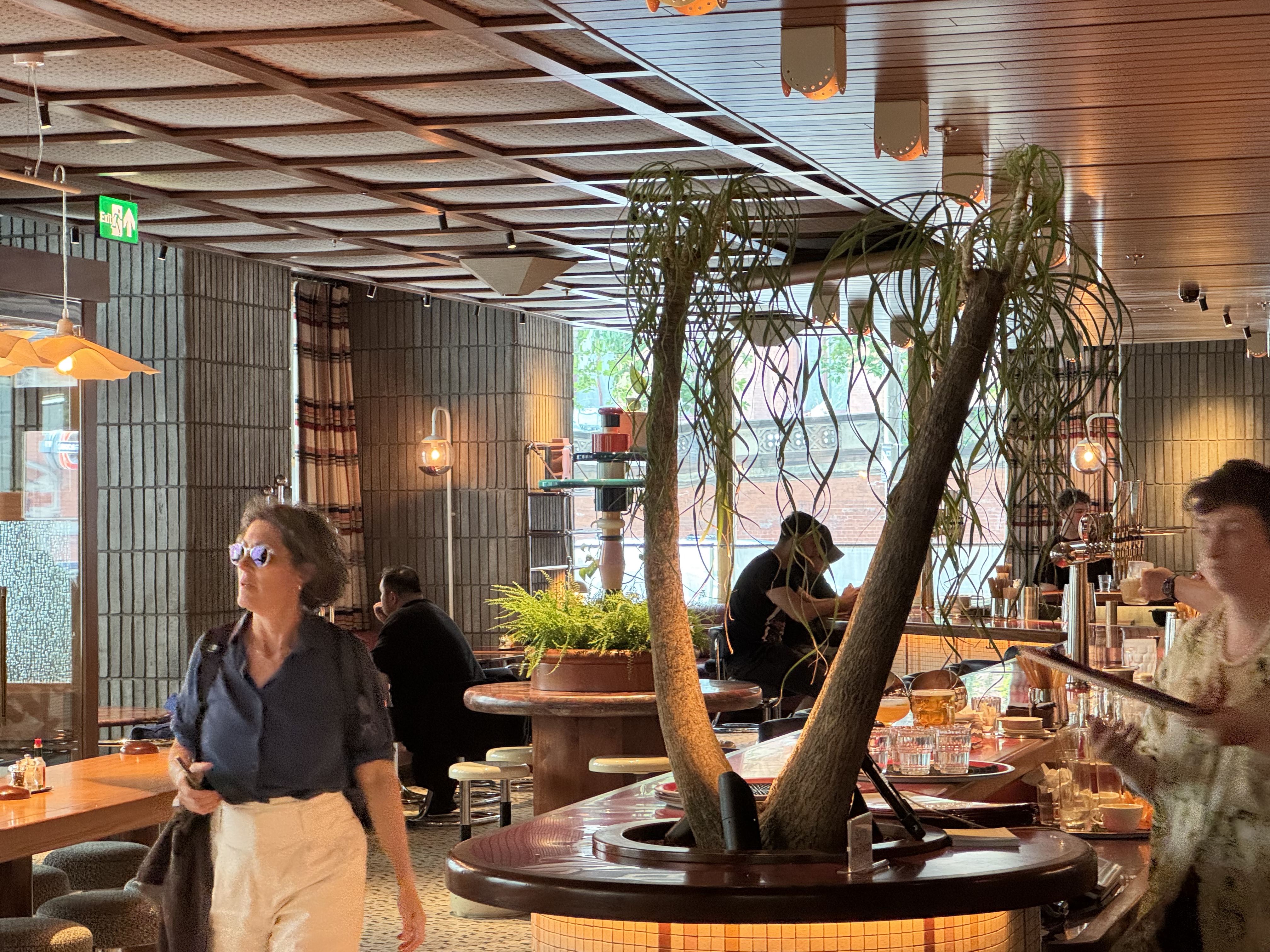 ׷׶ر׼Ƶ The Standard, London  󴲿