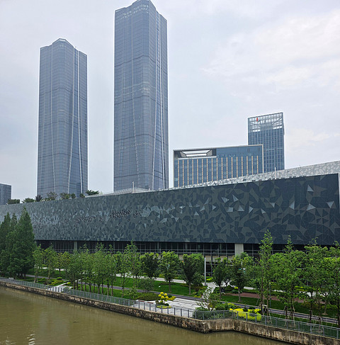 商旅新旗舰｜新店上海张江科学城希尔顿酒店行政双床房体验