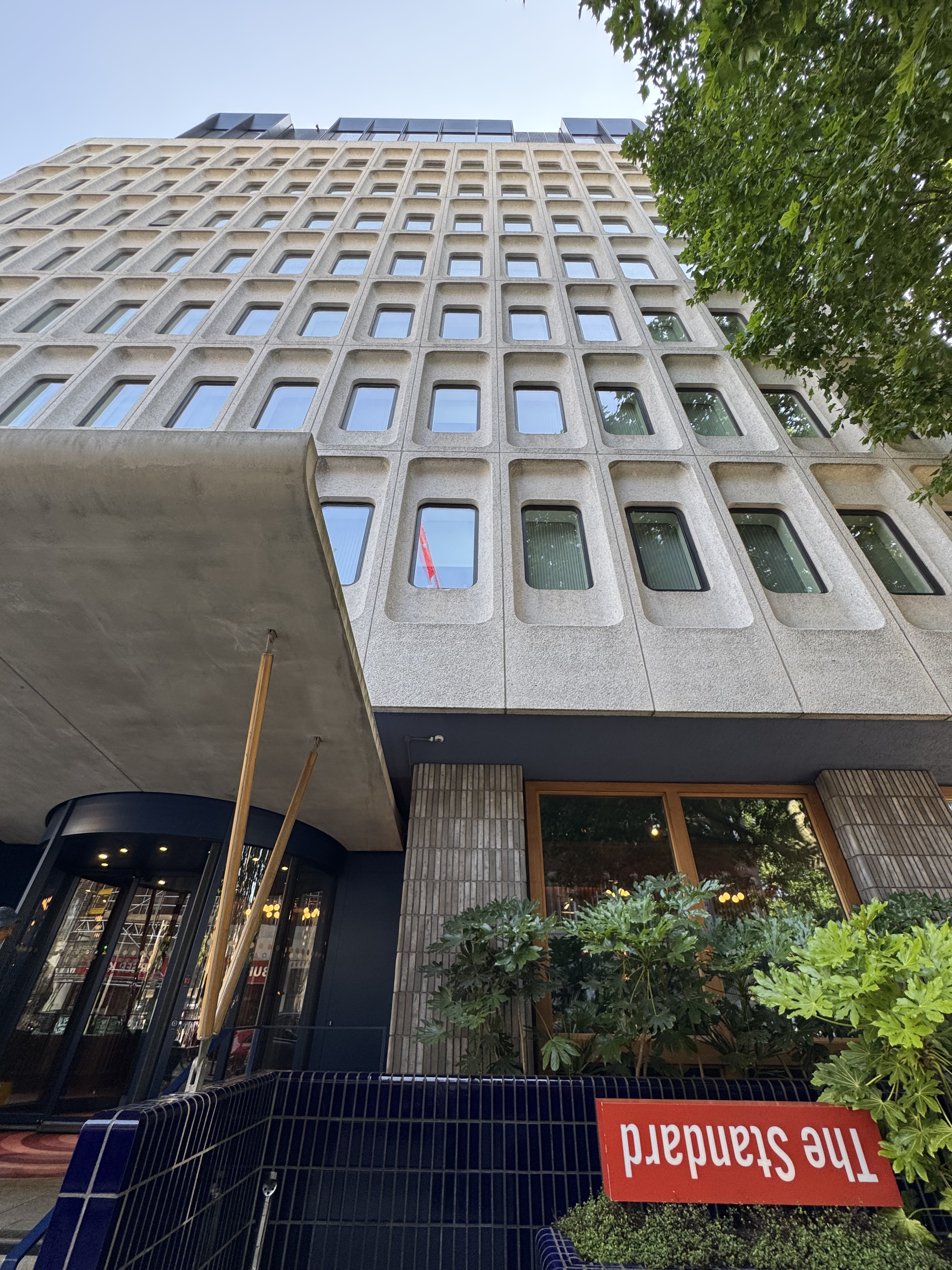 ׷׶ر׼Ƶ The Standard, London  󴲿