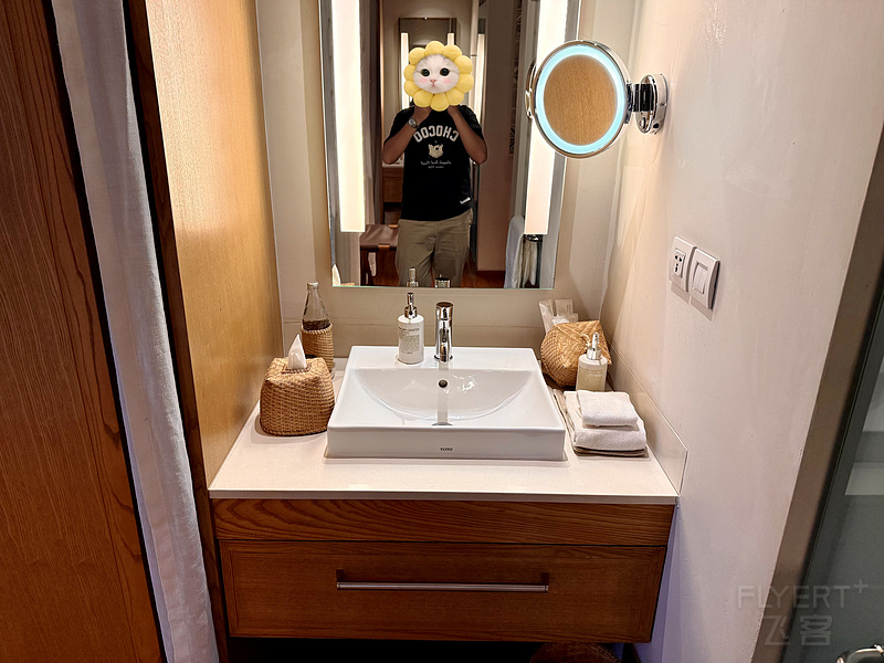 091700MZJIMOBRXPLOXVNB.png 091700MZJIMOBRXPLOXVNB.png