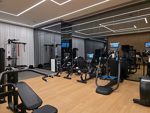 商旅新旗舰｜新店上海张江科学城希尔顿酒店行政双床房体验