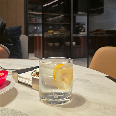 商旅新旗舰｜新店上海张江科学城希尔顿酒店行政双床房体验