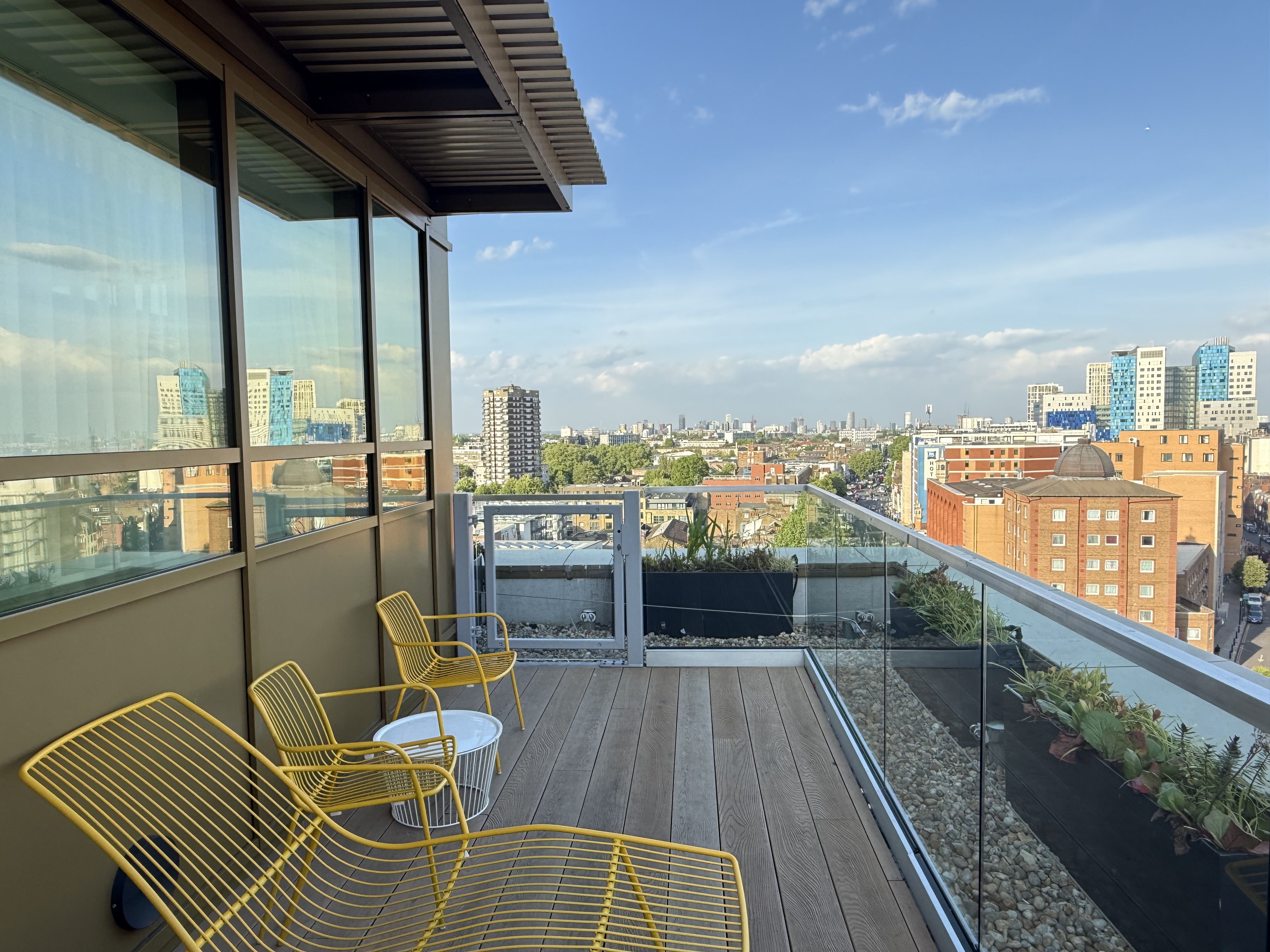 ׷׶ر׼Ƶ The Standard, London  󴲿