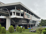 <em></em>山鸴ʽ