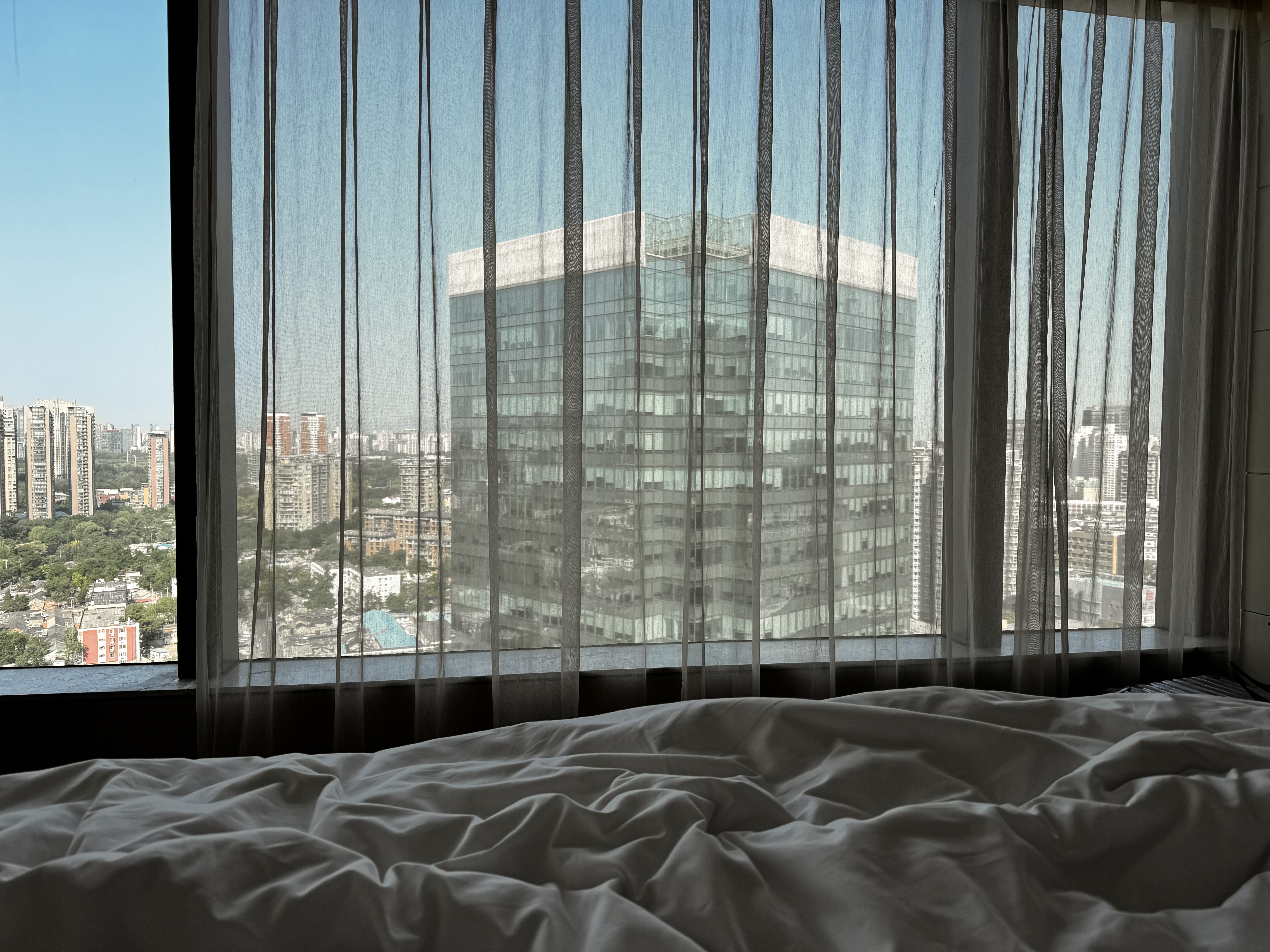 ü羰ķ
A ROOM WITH A VIEW
õ̸۶Ƶ ֮ ѿϦҵĿ