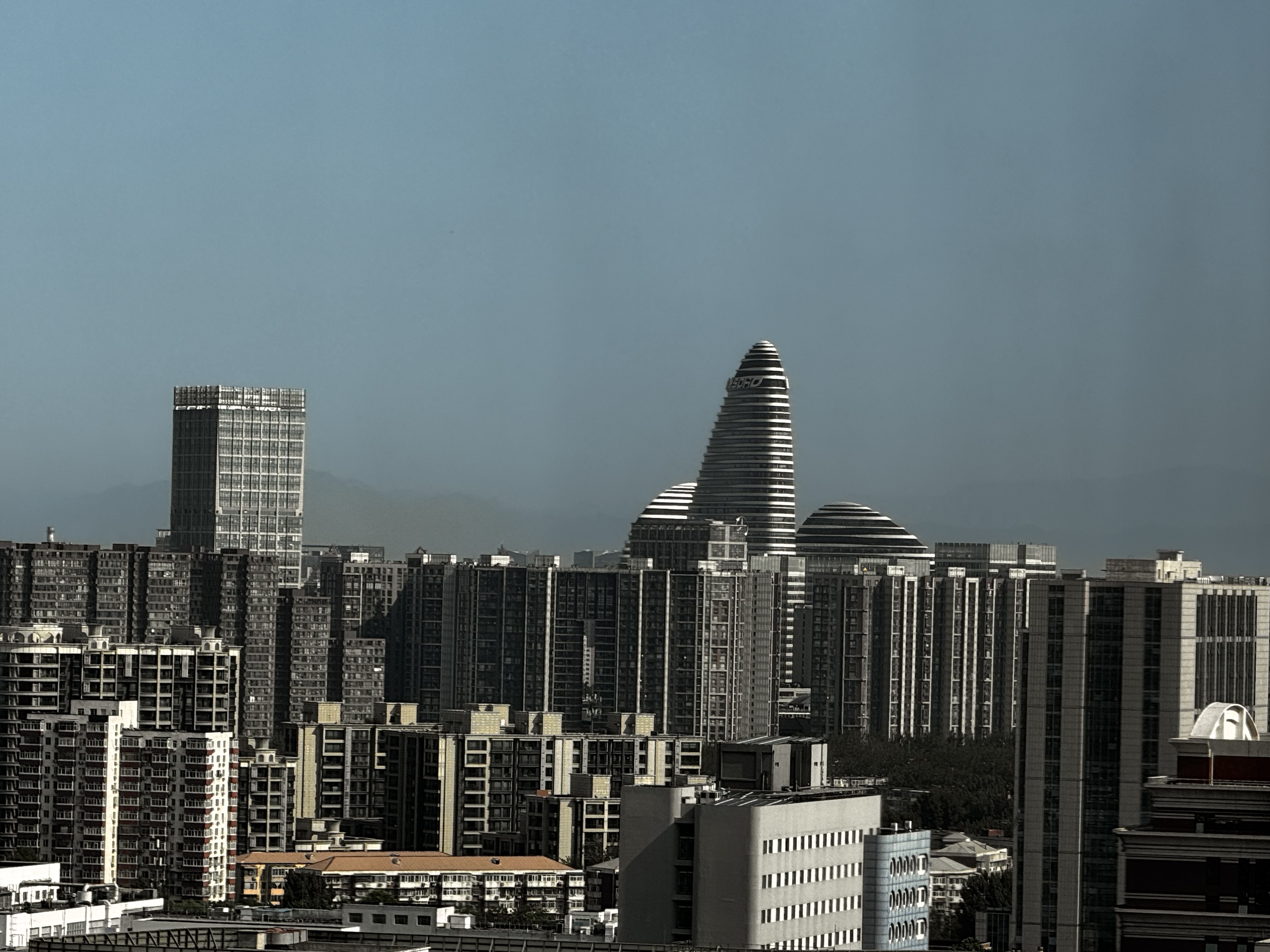ü羰ķ
A ROOM WITH A VIEW
õ̸۶Ƶ ֮ ѿϦҵĿ