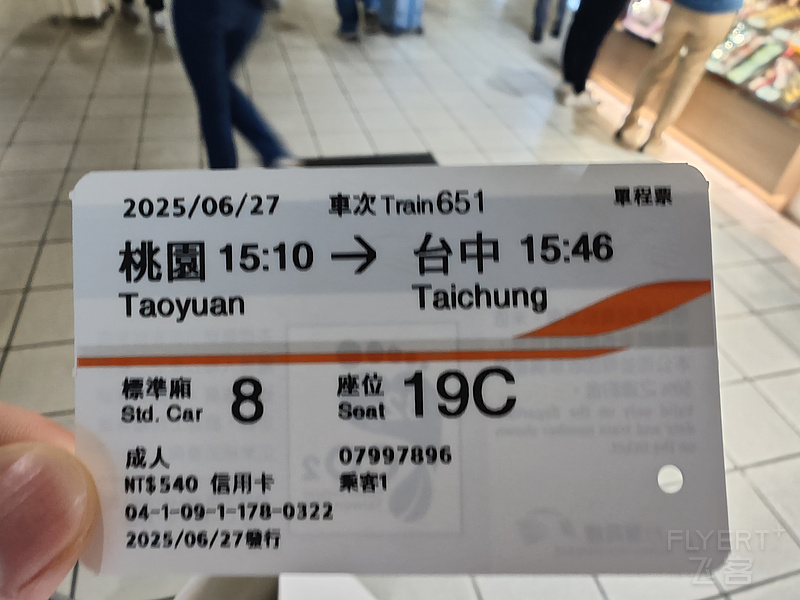 122213LA2QHuLP2y1dnzZj.jpg