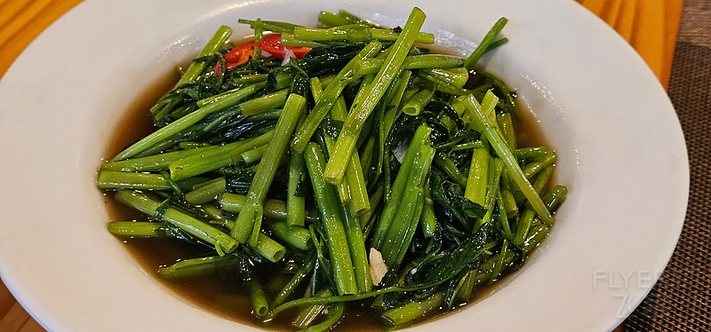 124458IwDK7CXF1Fzs1viI.jpg