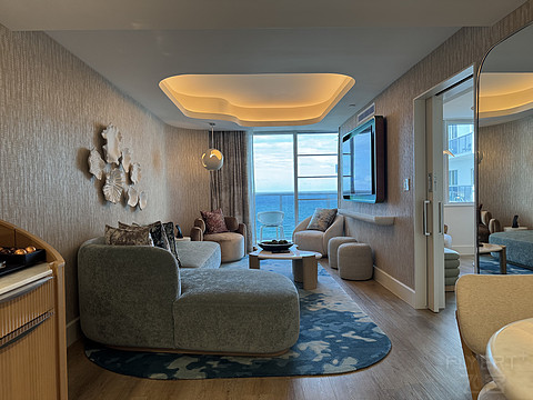 ׷̲ܺ˾Ƶ Andaz Miami Beach  ٺ̨׷