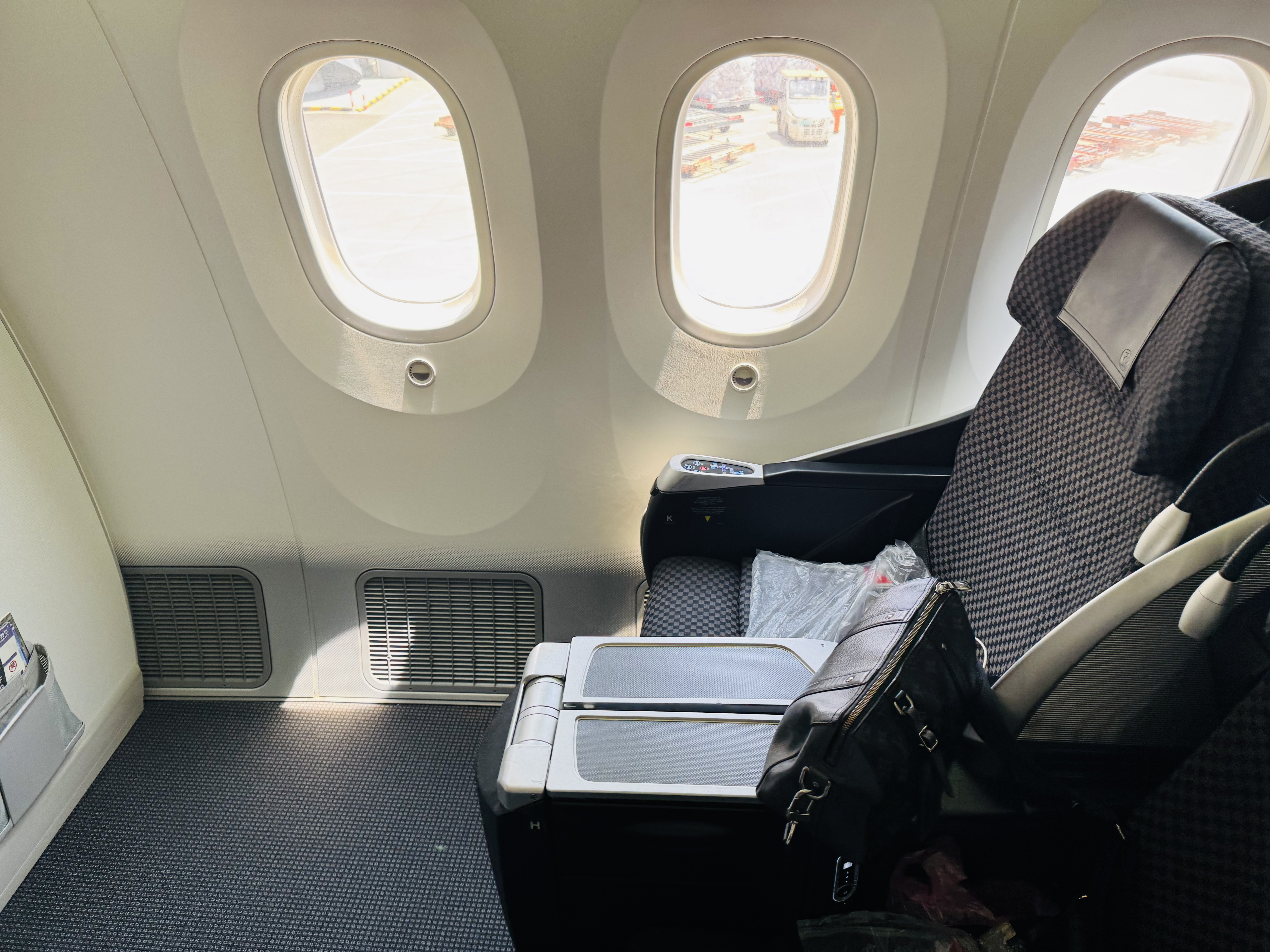 պB787-8 - Ϻֱɴ