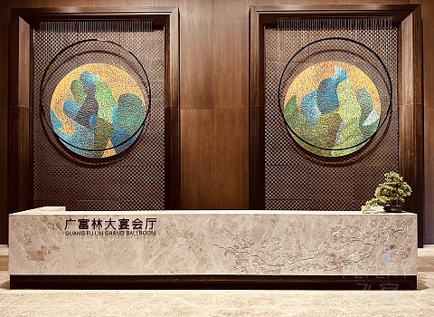 故迹青灯伴我行｜上海松江广富林希尔顿酒店｜豪华湖景庭院套房