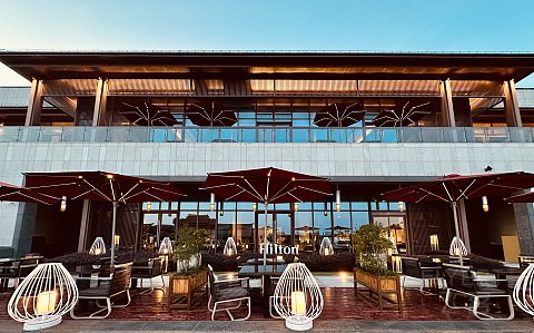 故迹青灯伴我行｜上海松江广富林希尔顿酒店｜豪华湖景庭院套房