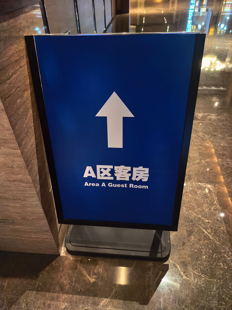 144245m04eQ1QzNgboCjPB.jpg
