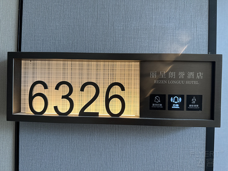115651EFJHFBJCXPGTSVAX.png
