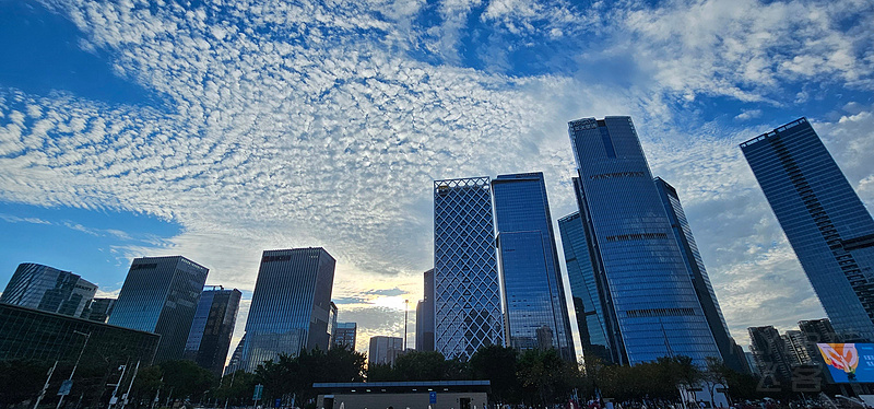 143034OX5uZMJDW2IbXLx5.jpg