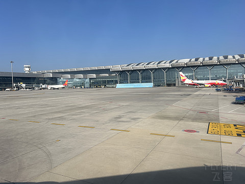 逃离梅雨季，打卡长龙航空GJ8723（杭州-贵阳）