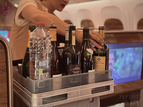 阿联酋航空🇦🇪HKG→DXB✈️商务舱Report