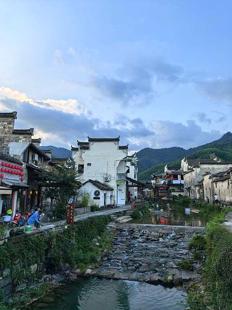 次暑黄山行：遍游西塔宏唯独不上山—— 黄山悦榕庄
