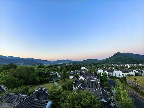 次暑黄山行：遍游西塔宏唯独不上山—— 黄山悦榕庄