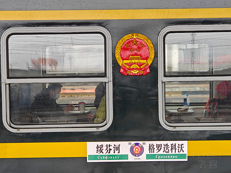 235200dEPCqo8iJmJGGOMR.jpg