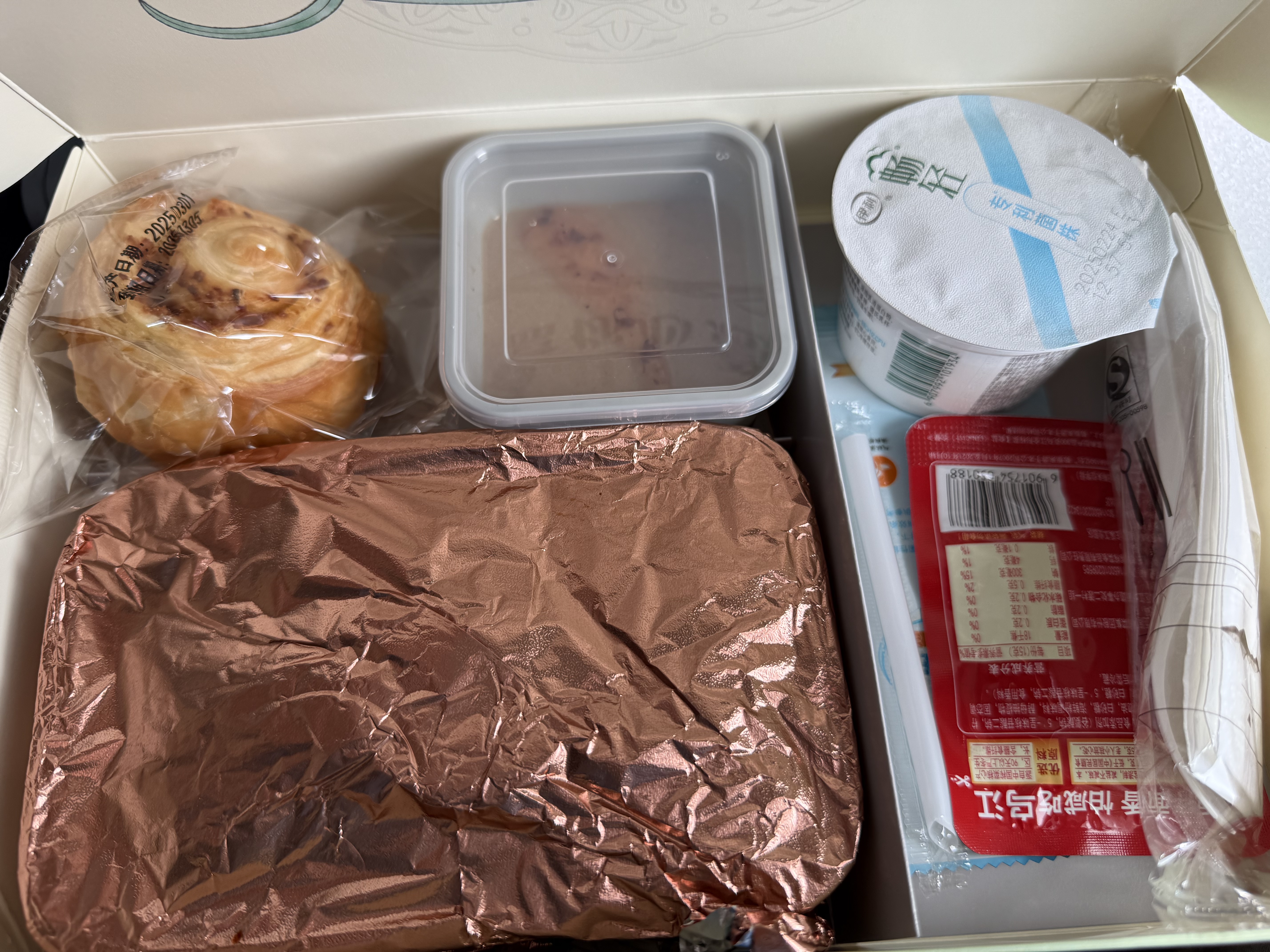 ǧ֮֮ãPEK-GMP/ICN-OKA-PVG-PEK