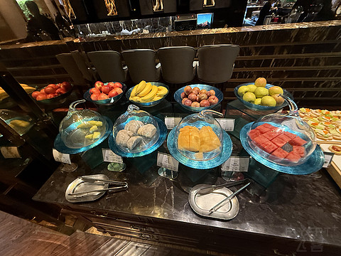 西湖索菲特酒店：枕西湖诗意，享奢雅旅居