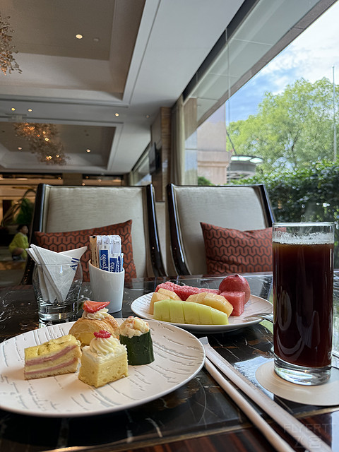 西湖索菲特酒店：枕西湖诗意，享奢雅旅居