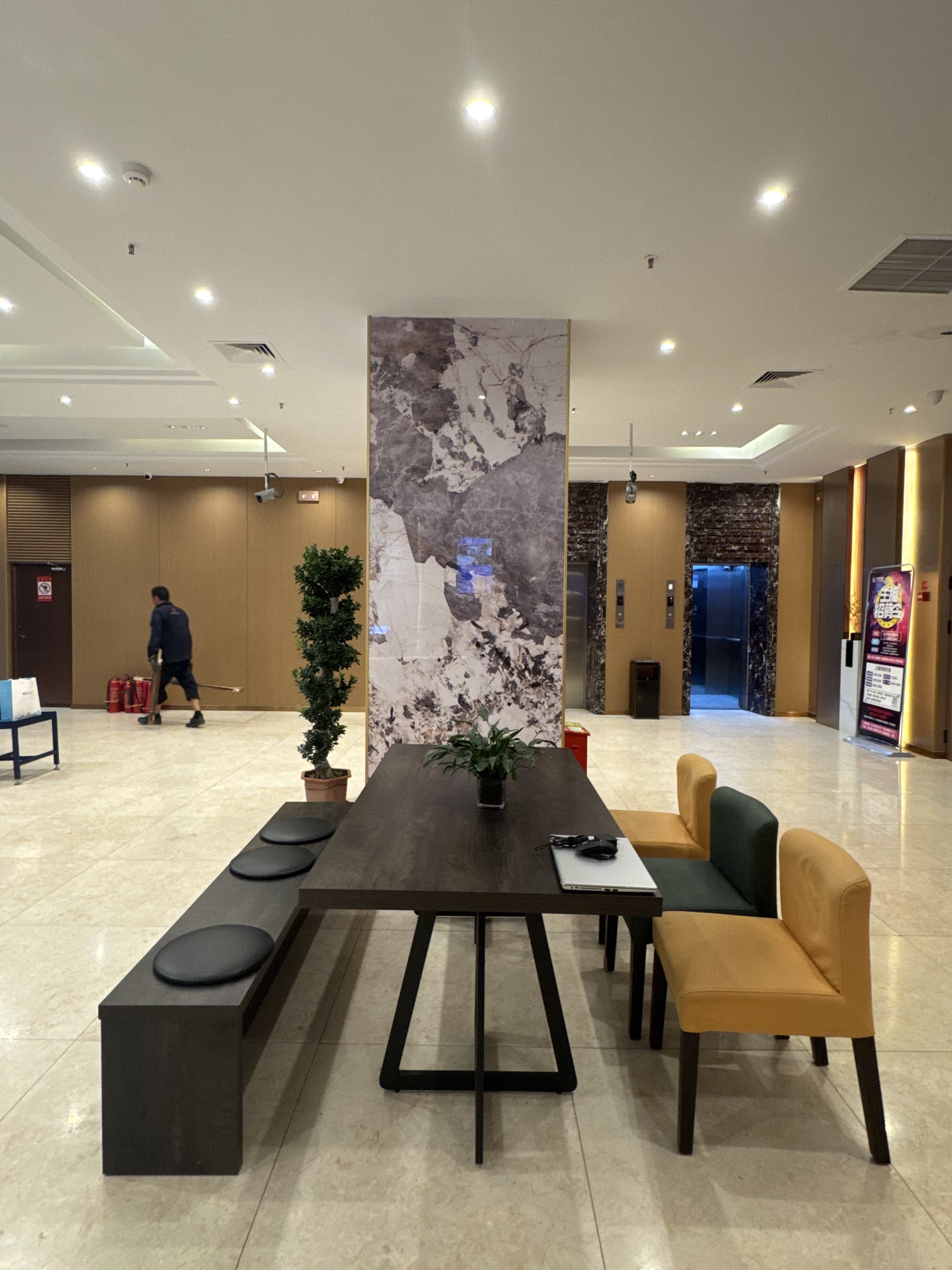 ̩Ƶꡤ̫ٹĵ Lan Tai Hotel @ Akesu Pacific Shopping