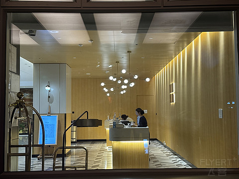 ϣٻ԰Ƶ Hilton Garden Inn Akesu Downtown