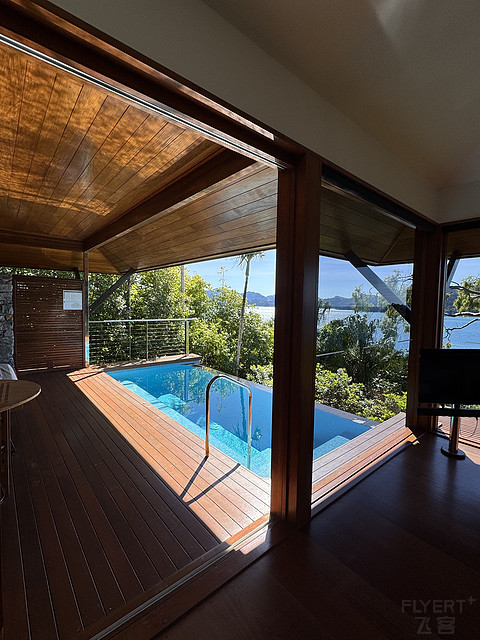 ʷ˹Ѳڰ˵ - Qualia Hamilton Island ӭͱ