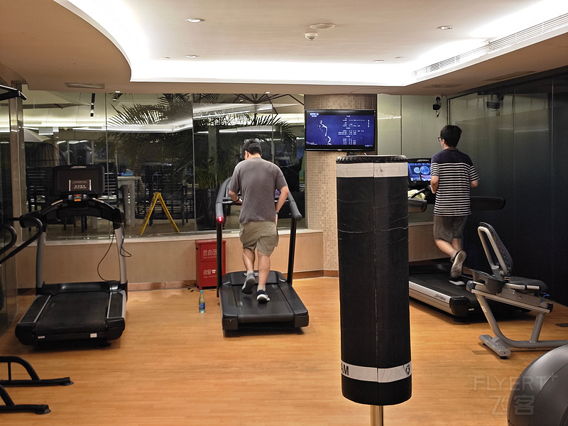 031158SqtQg5Kjprvx950u.jpg