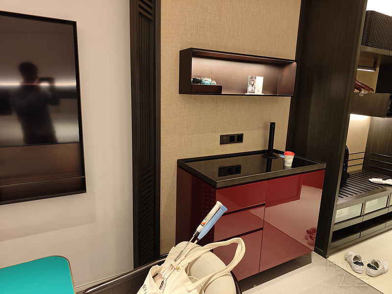 211312xml0V9B5cYH3vNUp.jpg