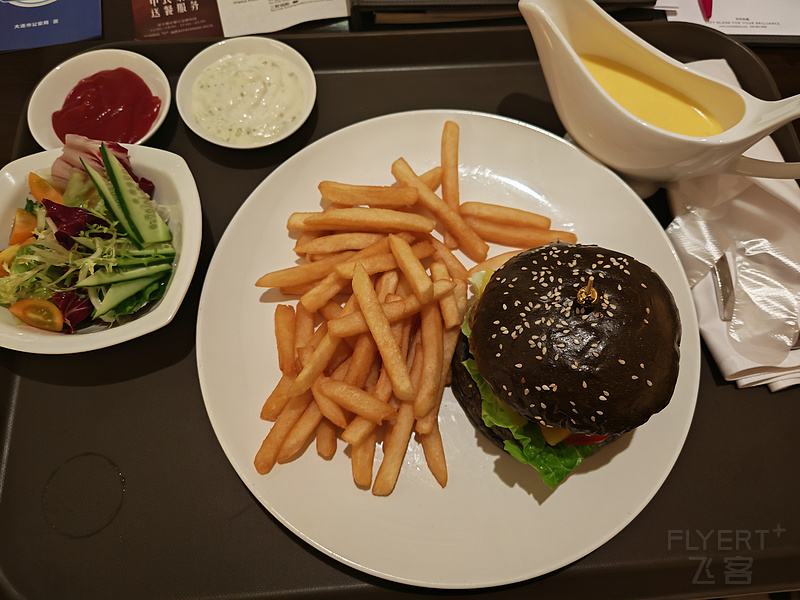 201221FUulMFRHdPN4thgq.jpg