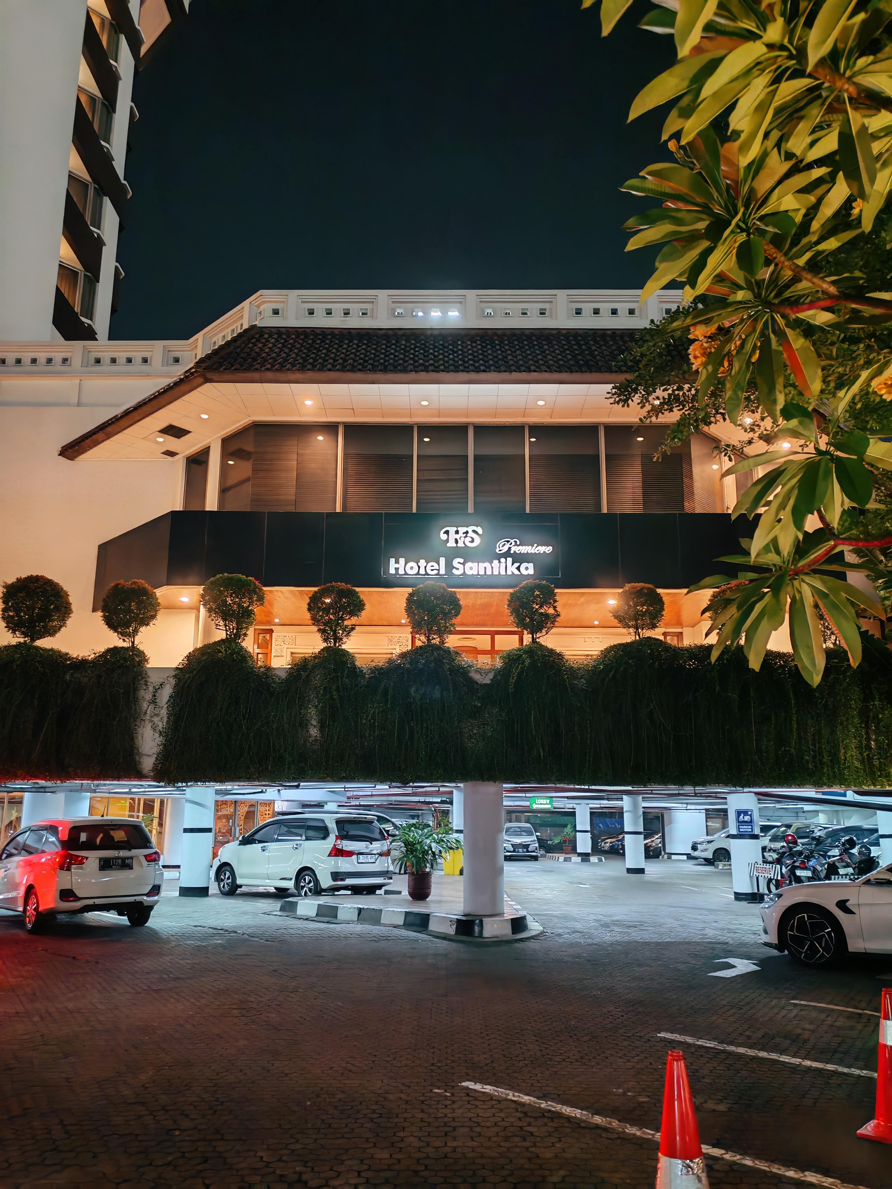 ӡ¢30ʷƵSantika Hotel
