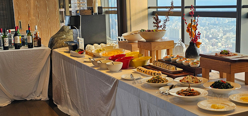 122118elYwCoMn6zzeIPN5.jpg