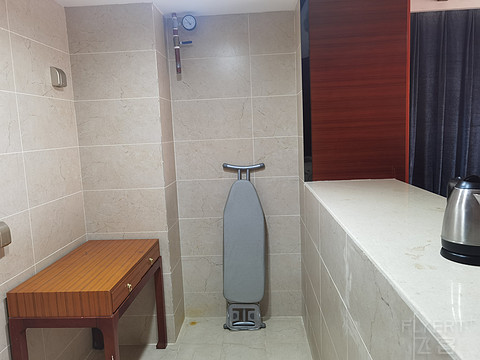 免费早的代价 万宁兴隆华美达温泉度假酒店 海南环岛记录02