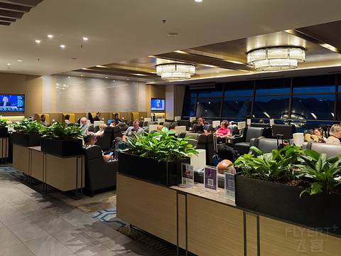 新加坡机场休息室打卡之樟宜/环亚/卡航/澳航 Lounges @ SIN Airport