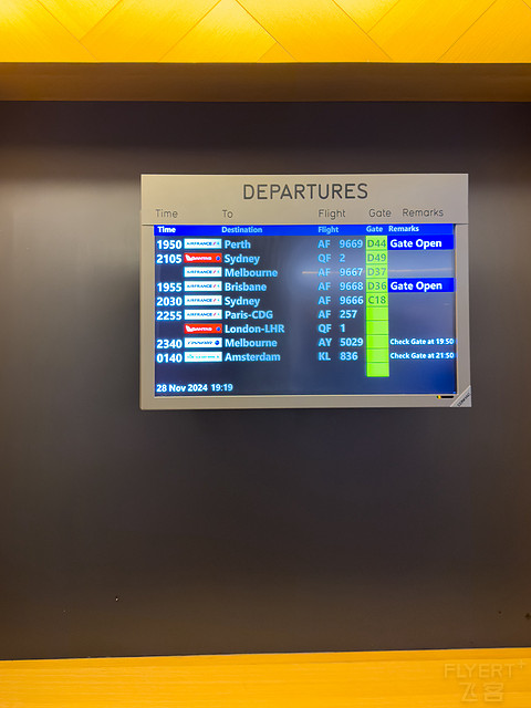 新加坡机场休息室打卡之樟宜/环亚/卡航/澳航 Lounges @ SIN Airport